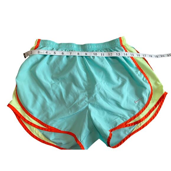 Nike Dri fit running Shorts Size M - Picture 4 of 8